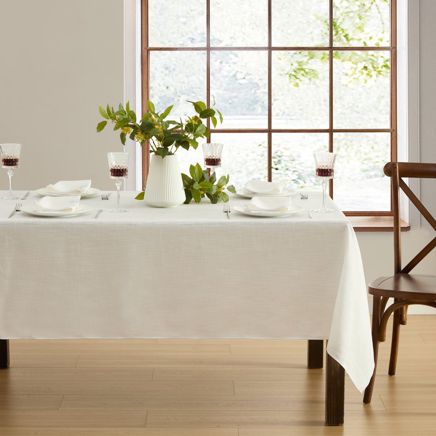 Villeroy & Boch Bristow Solid Texture Tablecloth