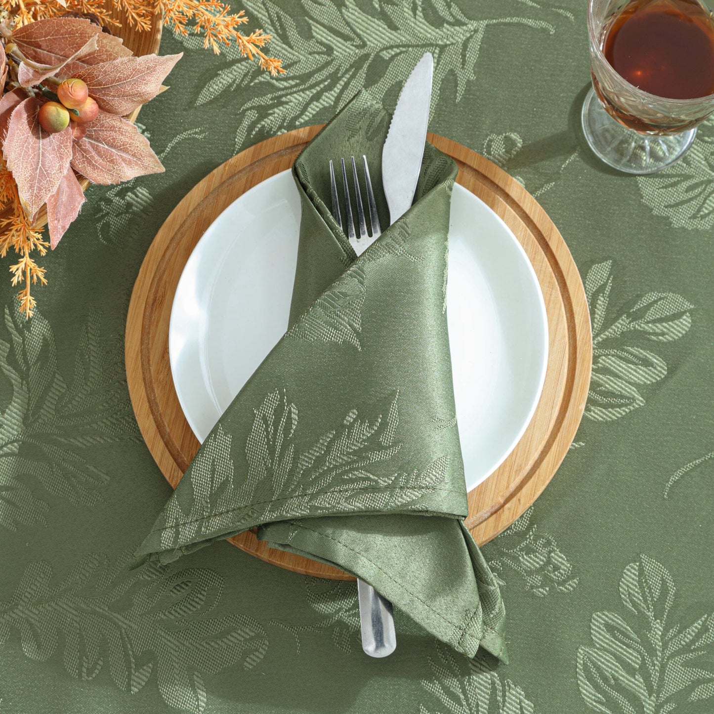 Elegant Woven Leaves Jacquard Damask Napkin, Set of 8