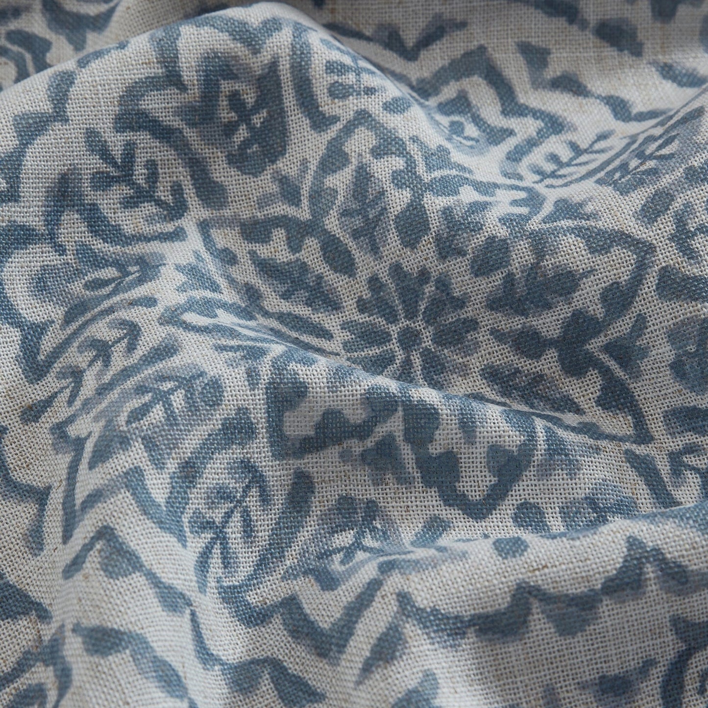 Giovanni Medallion Blackout Window Curtain Panel