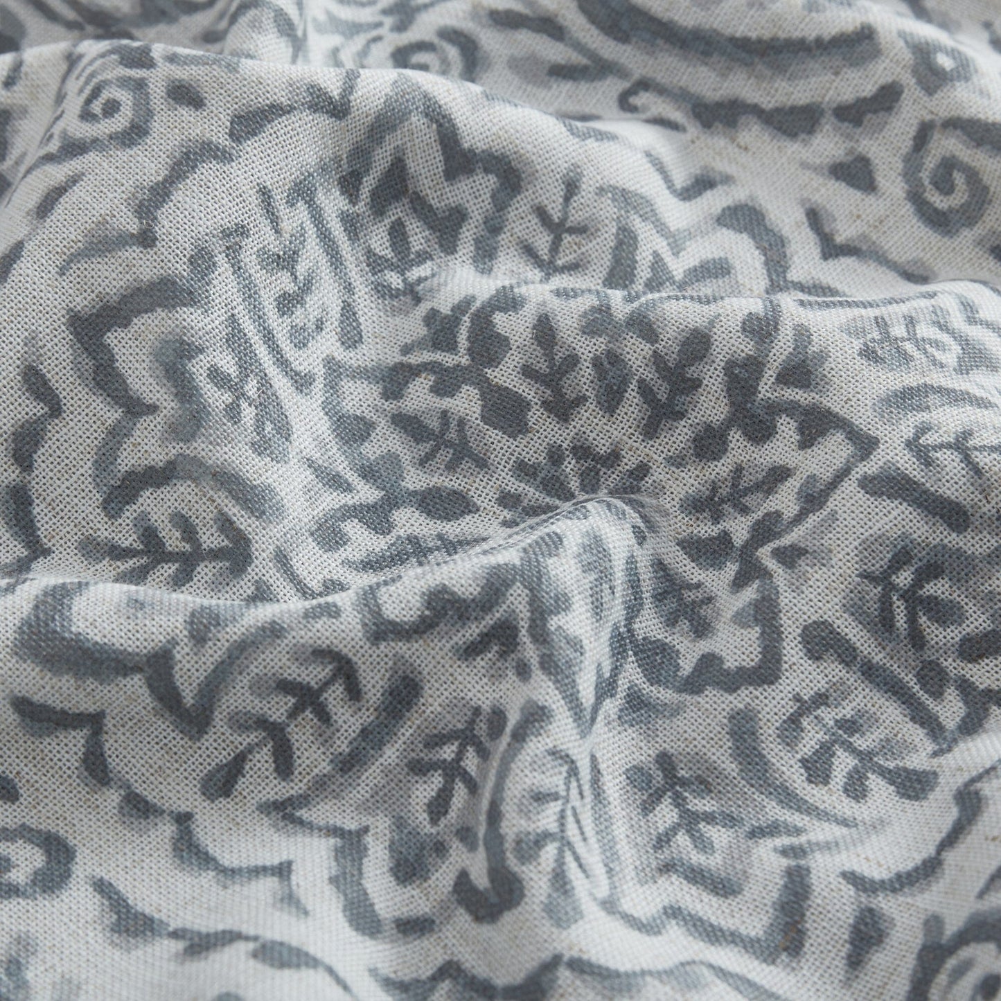 Giovanni Medallion Blackout Window Curtain Panel