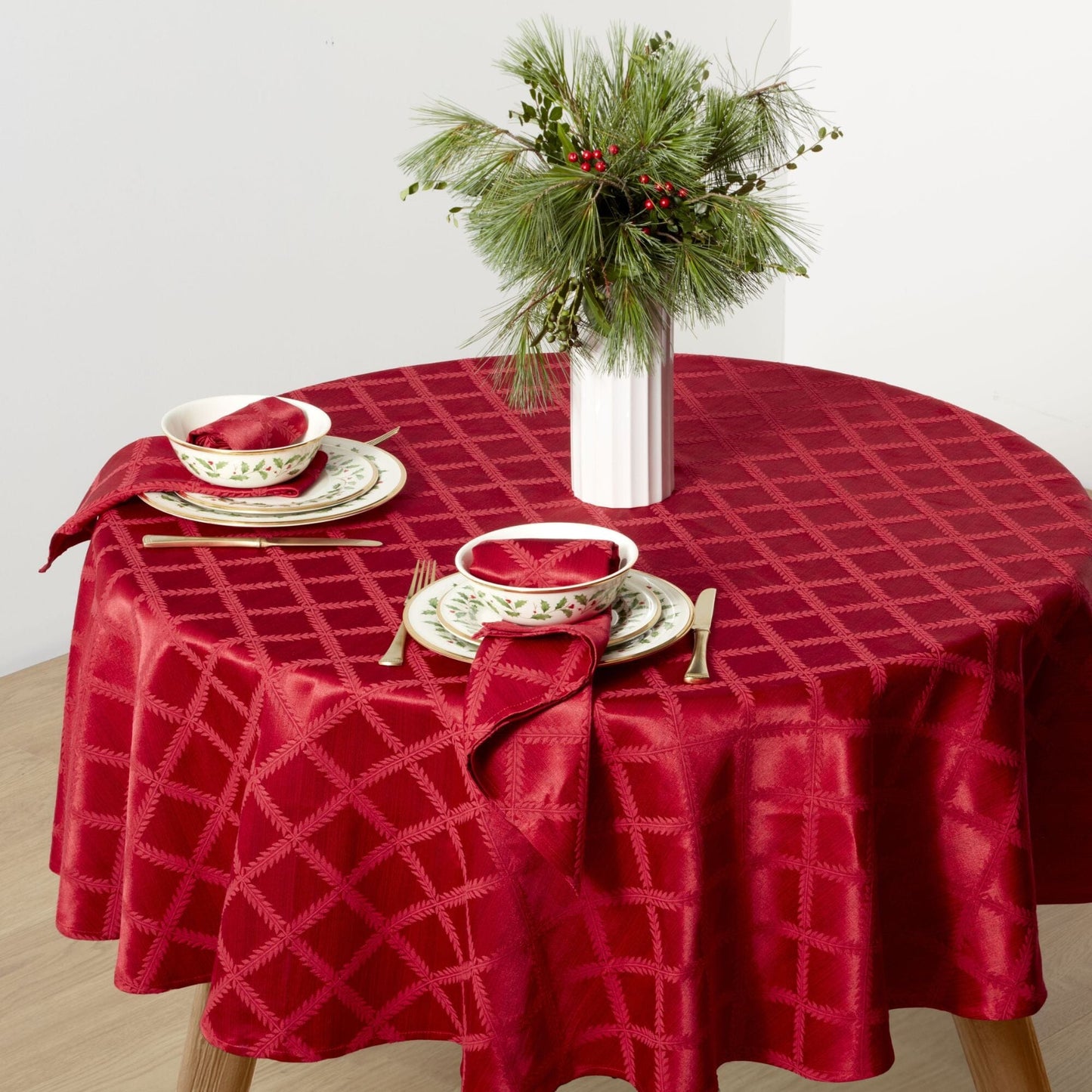 Lenox Laurel Leaf Tablecloth