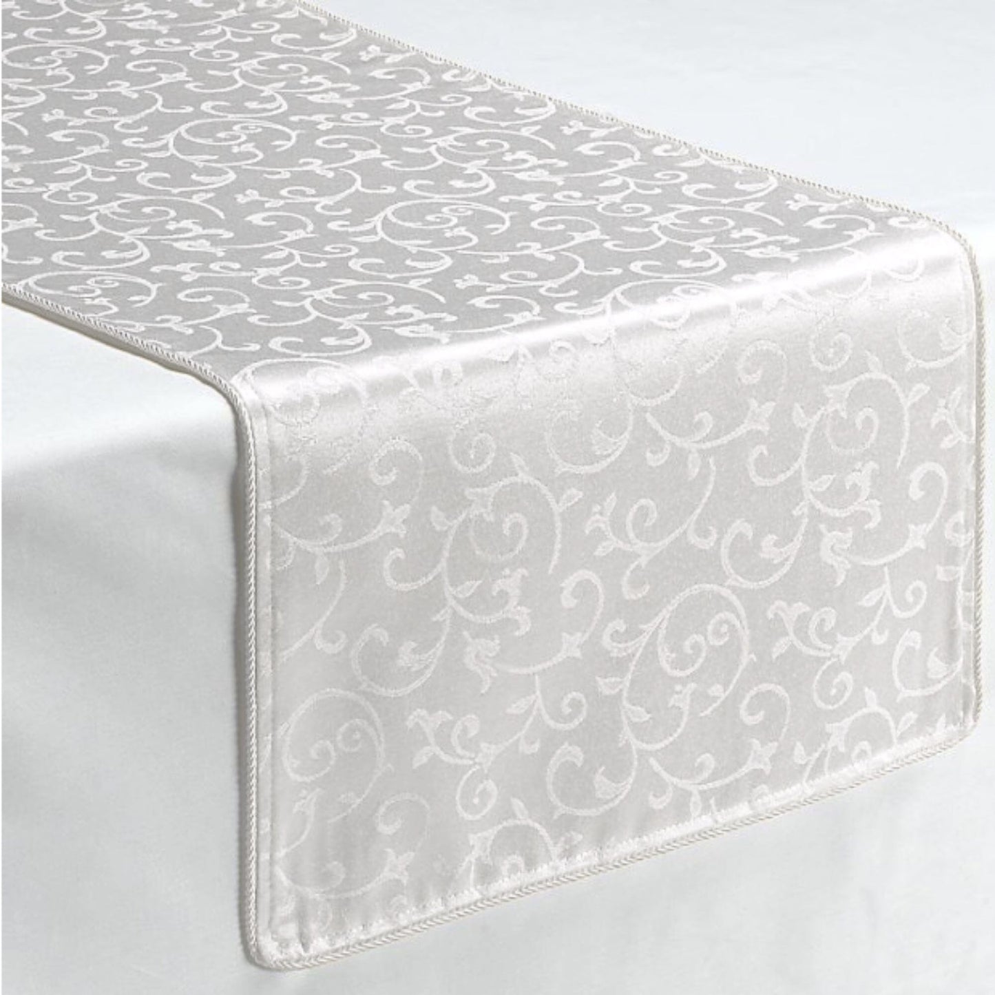 Lenox Opal Innocence Runner