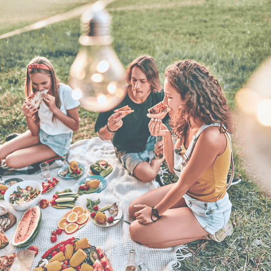 Celebrate Labor Day with a Picture-Perfect Picnic