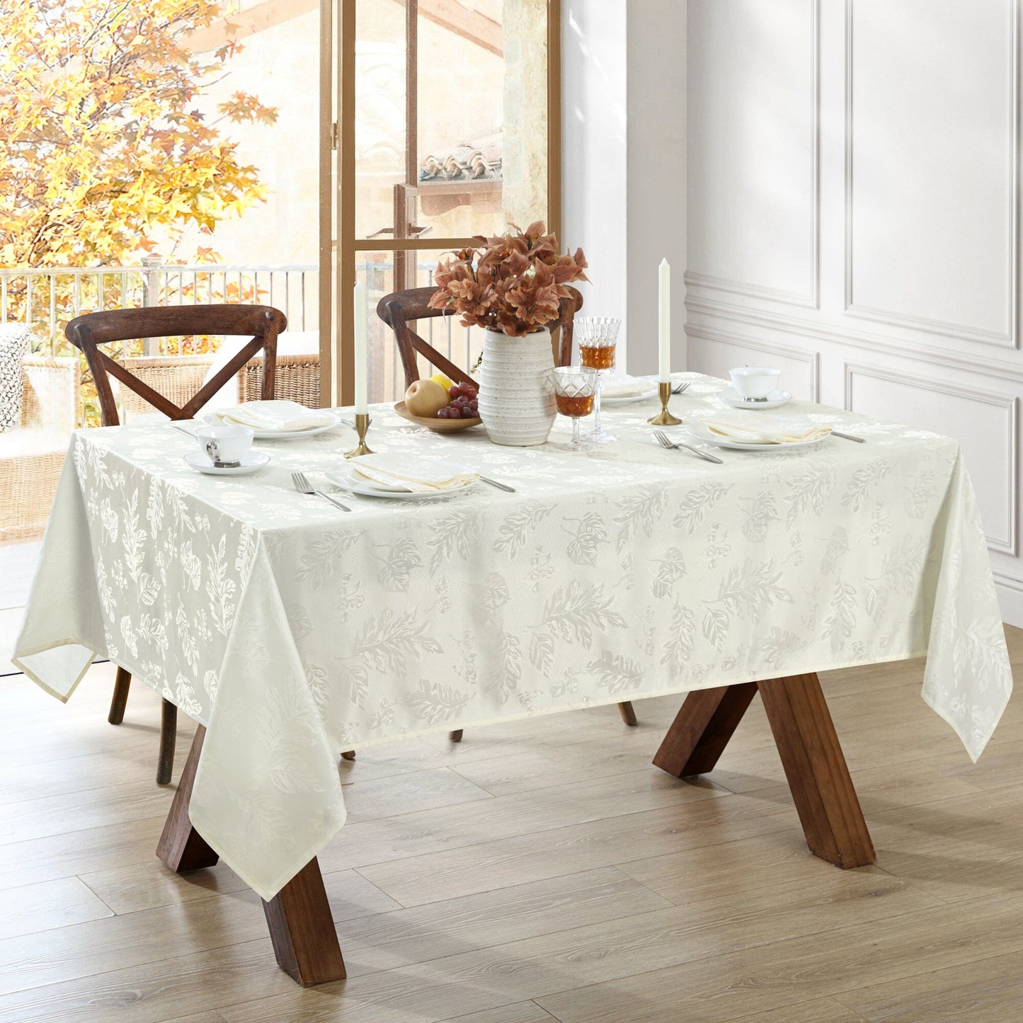 Elegante mantel de damasco jacquard con hojas tejidas