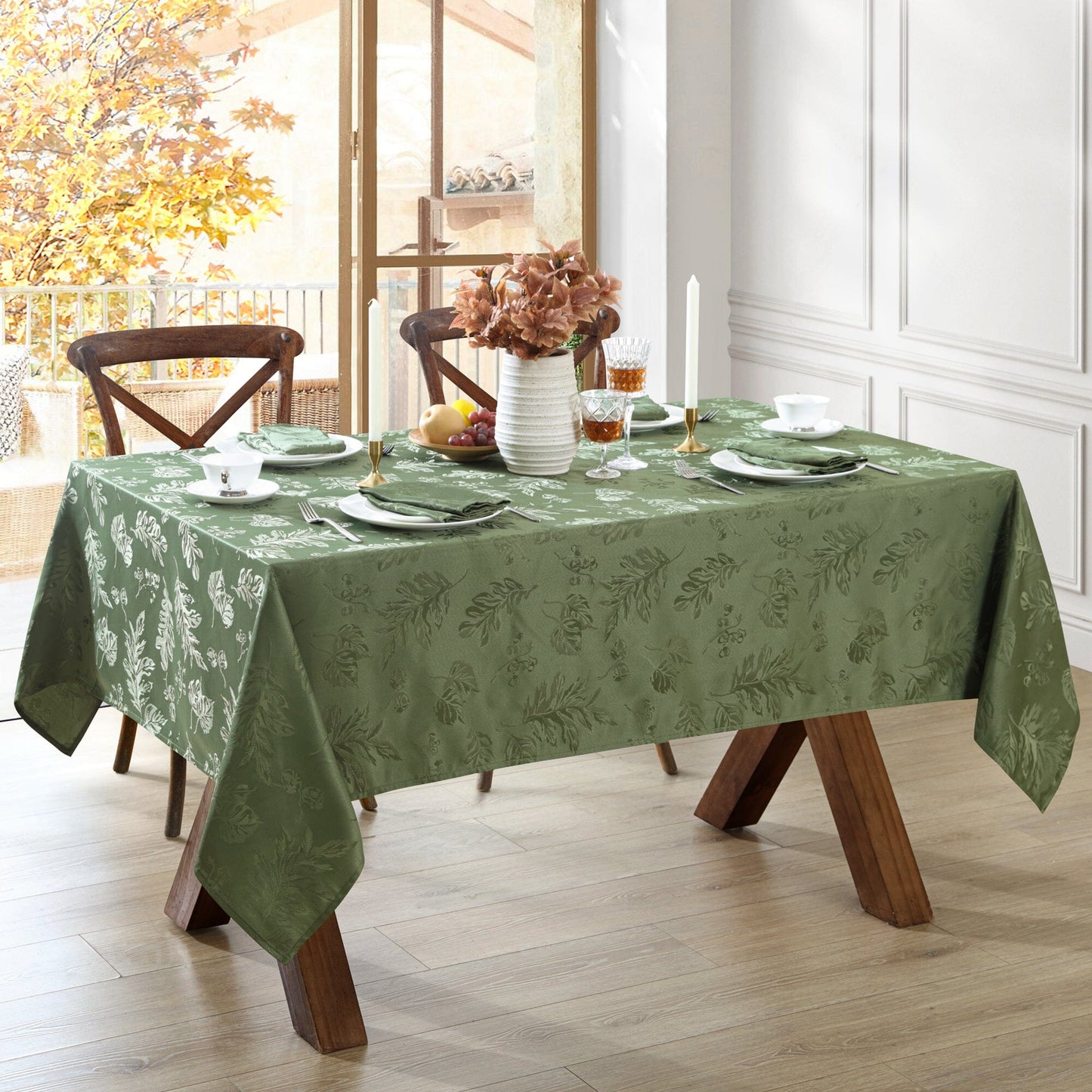 Elegante mantel de damasco jacquard con hojas tejidas