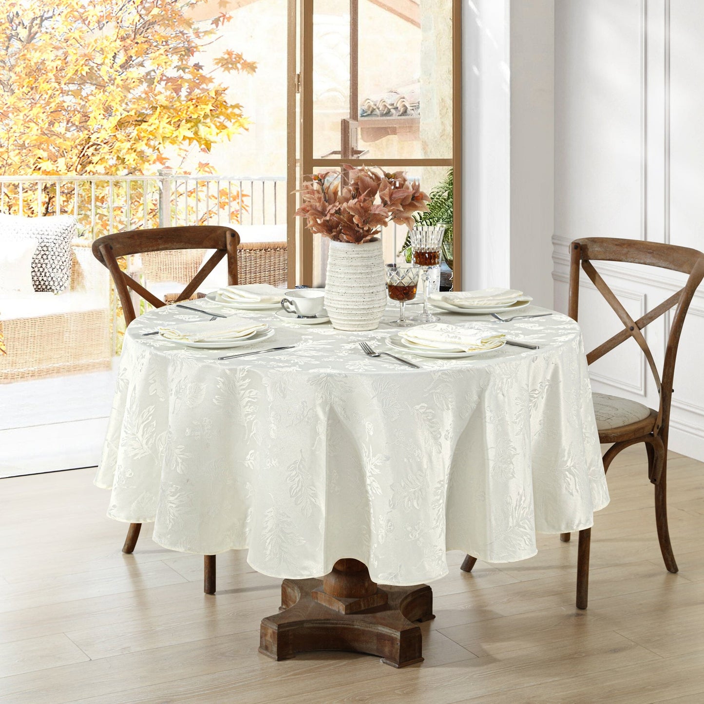 Elegante mantel de damasco jacquard con hojas tejidas