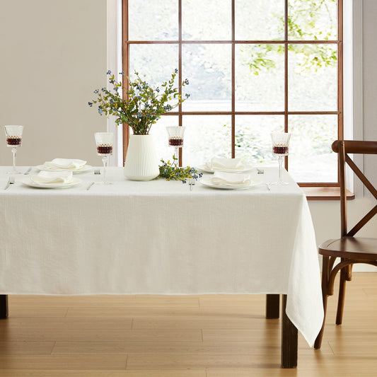 Villeroy & Boch Classic Embroidered Border Tablecloth