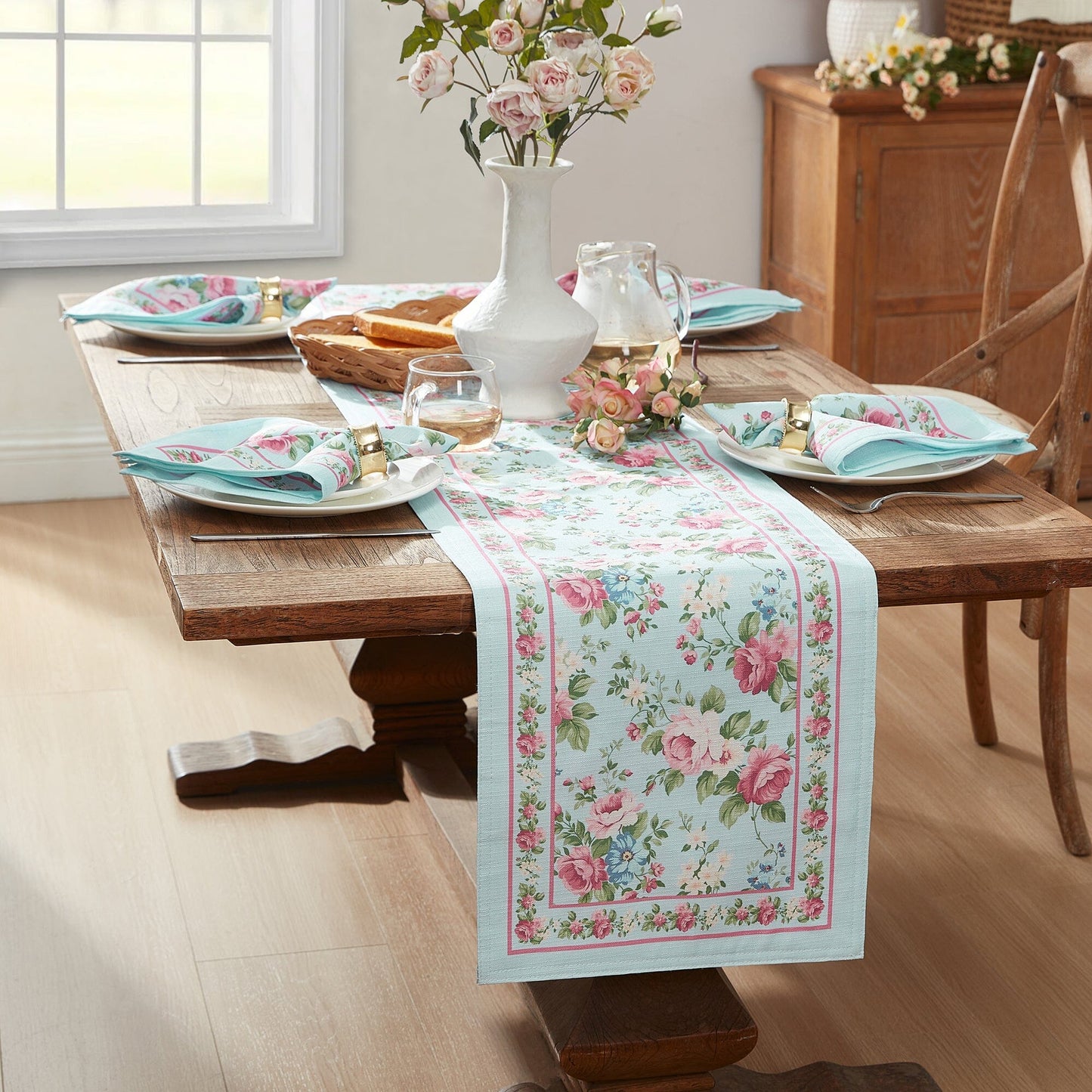 Vintage Floral Garden Table Runner