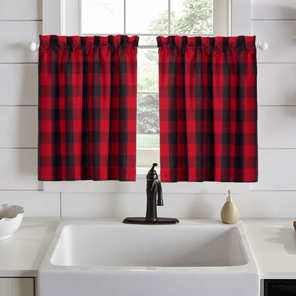 buffalo check red and black farmhouse style kitchen tiers