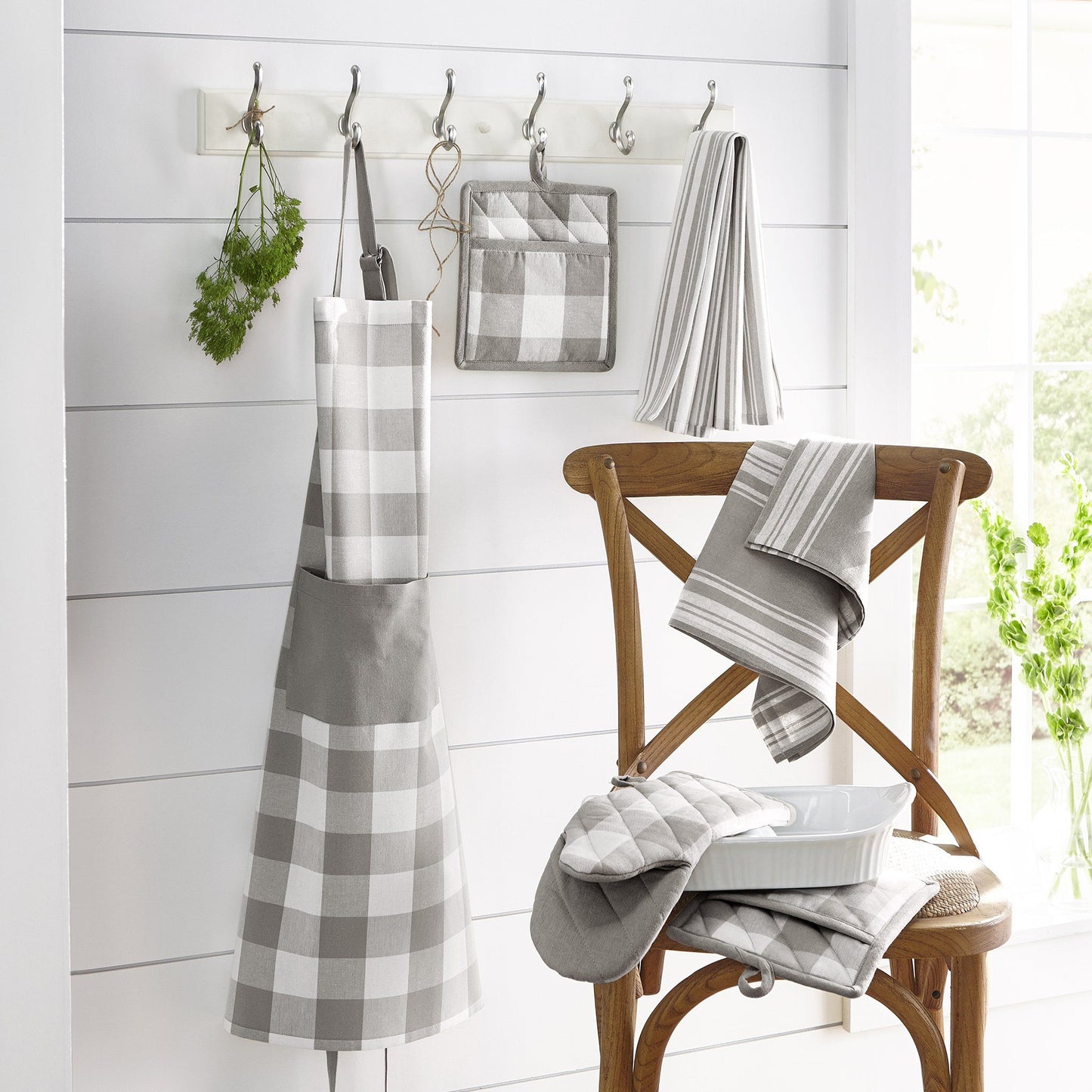 Farmhouse Living Buffalo Check Kitchen Apron with Pocket