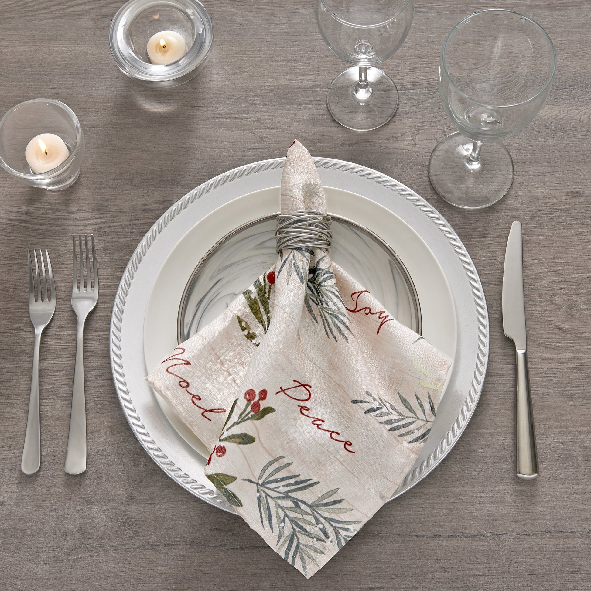 Holiday Tree Trimmings Napkins, Set of 4