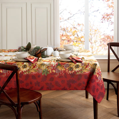 Mantel de otoño con borde de hojas oscilantes